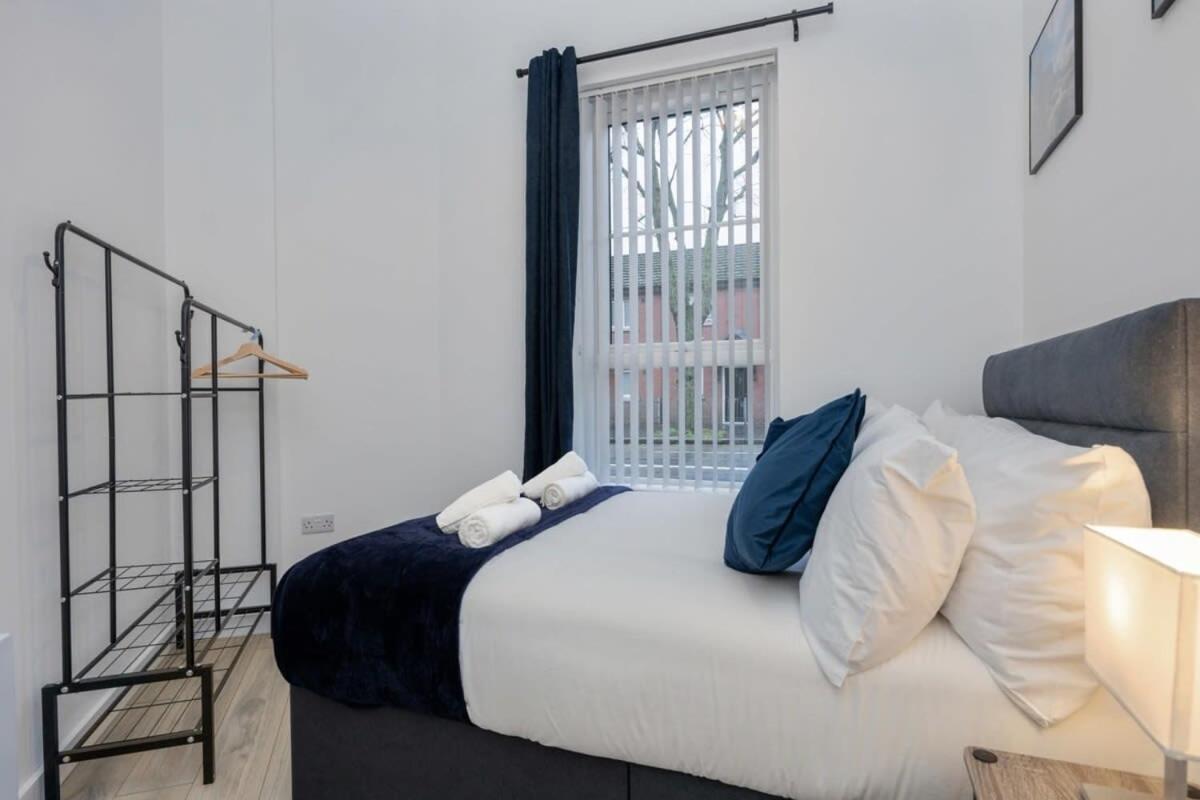 Contemporary 2 Bed Apartment -Belfast East Village ภายนอก รูปภาพ